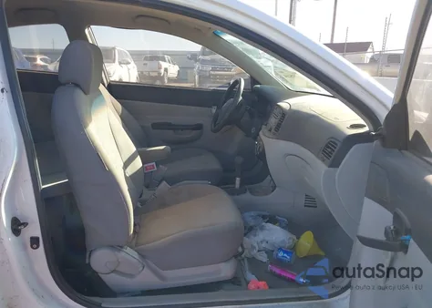 2007 Hyundai Accent Gs z USA, uszkodzony, nr VIN KMHCM36C17U052949